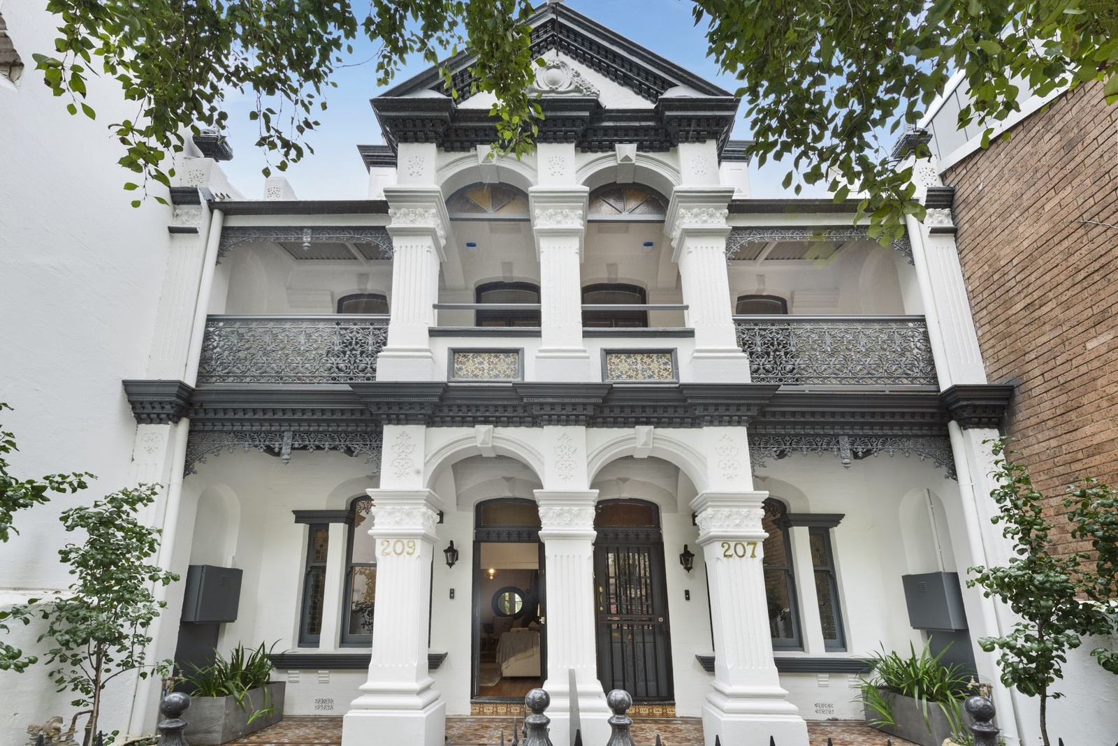 209 Glebe Point Road, Glebe